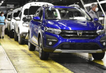 Angajații Dacia pot primi până la 210.000 lei dacă aleg plecarea voluntară din companie